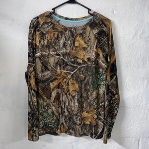 Real tree Womens long Sleeve Brand New